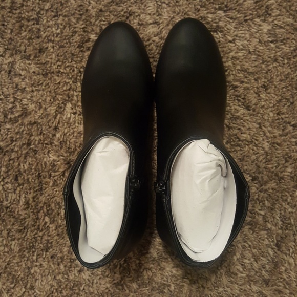 Steve Madden Ankle Boots - Picture 4 of 5